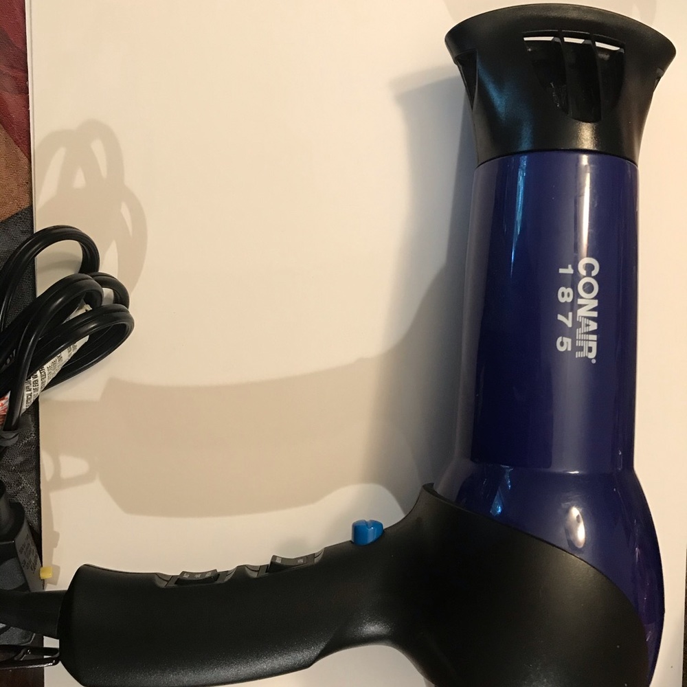 Blue Conair blow dry in an excellent condition.
